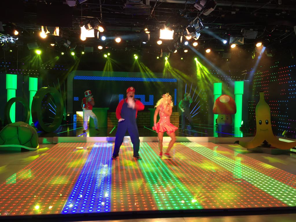 tcsoyelmejor's tweet photo. ¿Te lo perdiste? Aquí están LAS MEJORES fotos del show de #SeQuedaDina y #SeQuedaMiguel. ¡Excelente! #CuentaloGaby http://t.co/GmDoYsx3F8