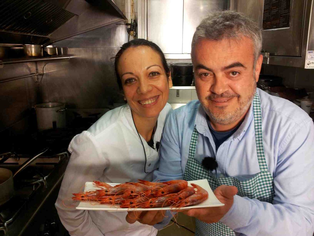 ARXXabia's tweet photo. HOY a las 12:30 h. Ana Morales del restaurante @larendaxabia en #cuinademercat @TV_Mediterraneo  http://t.co/IWN7CCU9pm #Jávea #Xabia