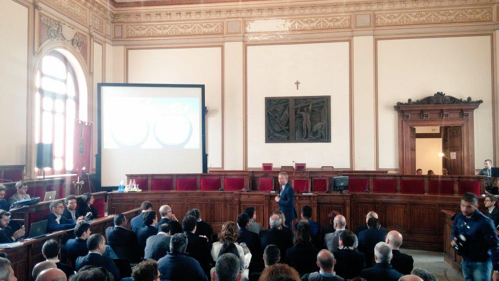 RisoEngSolution's tweet photo. #TerritoriDigitali  @RisoEngSolution @AppDifferenzia @purassan @microsoftitalia http://t.co/lWRXNgAUB1