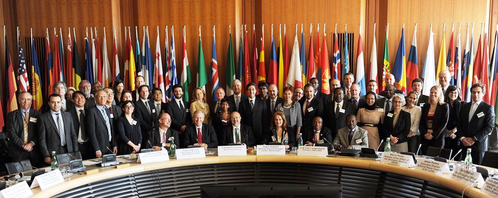 Family picture of participants to the Conference Strengthening Peace and Security Cooperation #demdialog15