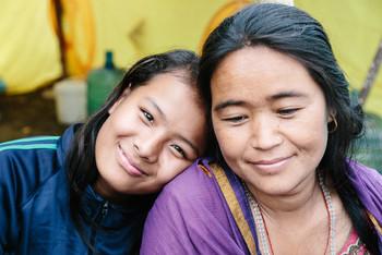 oxfamgbpress's tweet photo. Sanu and her daughter Sushmita are sharing a tent with 21 other people after their home was damaged #NepalEarthquake http://t.co/4bERAMQoyU