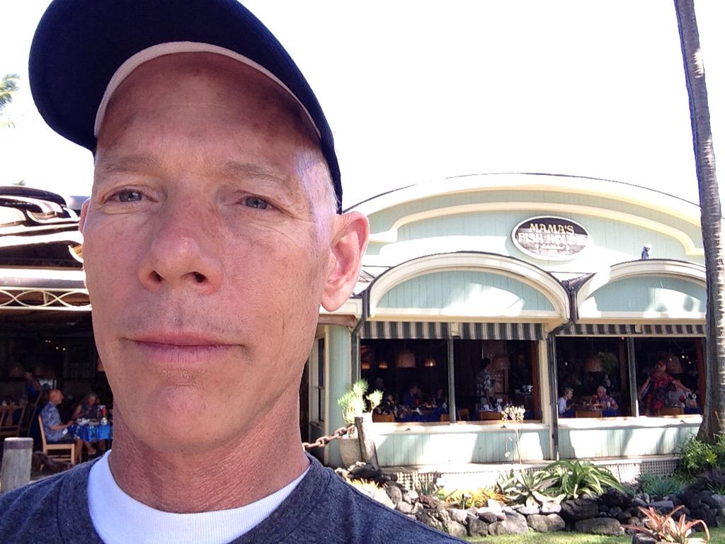 IronWares's tweet photo. Mamas fish house in Maui. New favorite restaurant. Hopefully back here sometime soon 👍 http://t.co/DfL9rcX9uQ