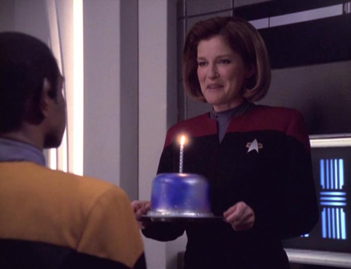  Happy birthday to the wonderful Kate Mulgrew!  