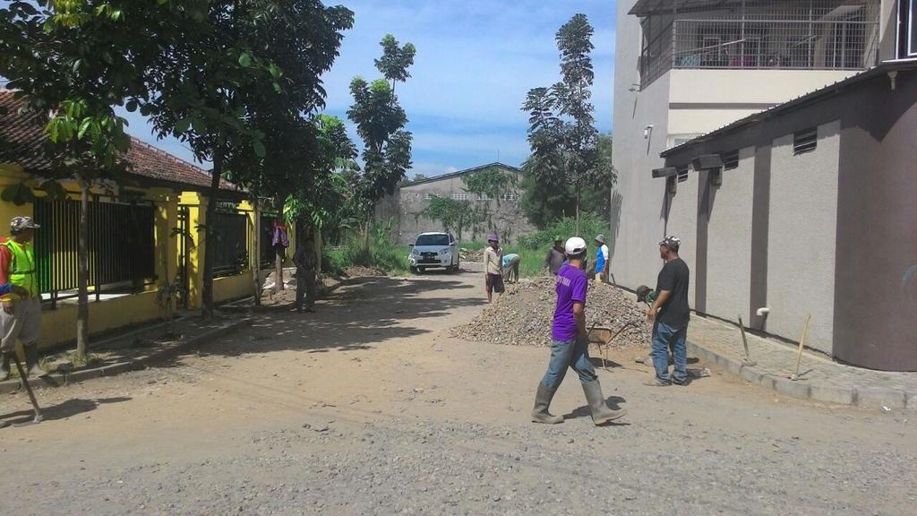 Penetrasi jl thi oleh tim bina marga kota bandung haturnuhun bu erni