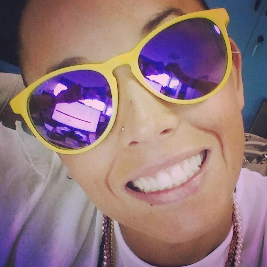 agallosanchez10's tweet photo. Feliz miercoles @Knockaround!! http://t.co/DEILkPAGUc
