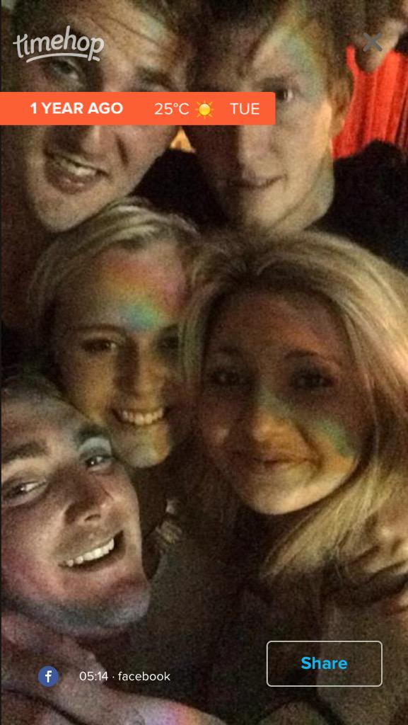HarrietStoylex's tweet photo. @timehop @elkins_laura was this the night ? 😂 http://t.co/ls1i5EUxG4