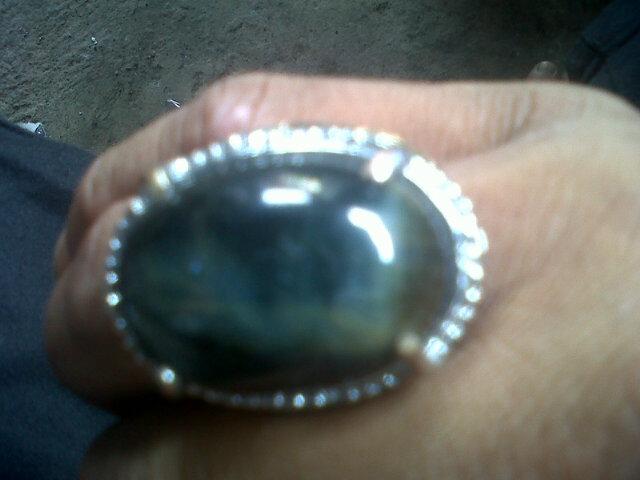 StevenAnthos's tweet image. @StevenAnthos: The stone lafaz allah sell rp 12 M