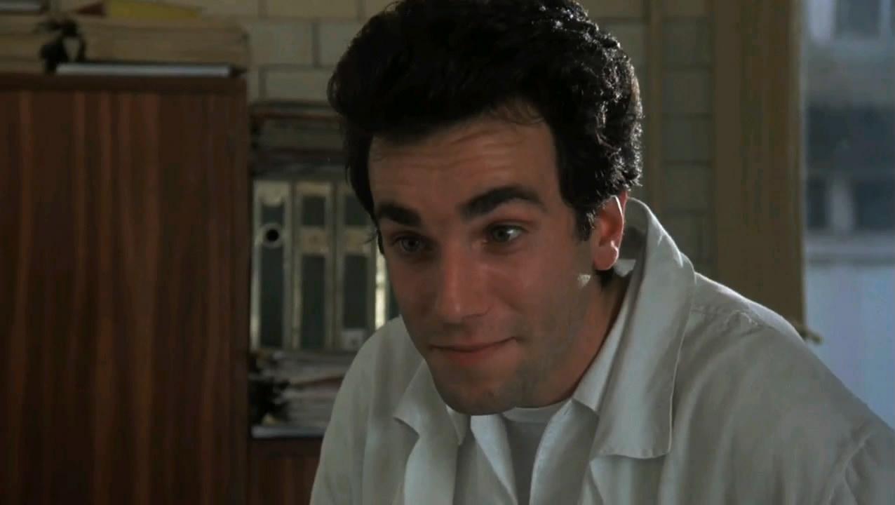 Rokit Fact: Oscar-winning actor Daniel Day-Lewis celebrates his 58th birthday today!! Happy Beedaay!! 