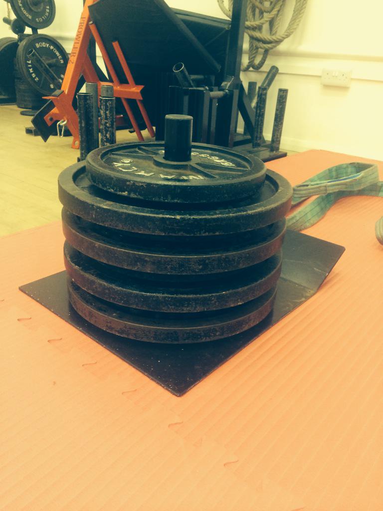 Charlotte_Davis's tweet photo. STACKED MATE #strongnotskinny #goals #140kgs #girlswholift @skorpionfitness http://t.co/iD5cxgFPJW