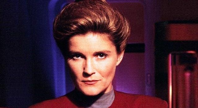 Known as the no nonsense Captain Kathryn Janeway,its a HAPPY 60TH BIRTHDAY TO MULGREW! 