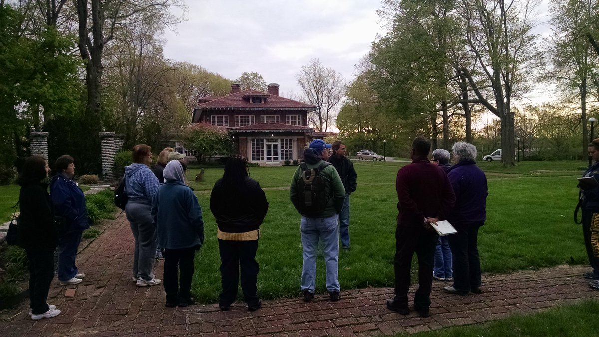 oasisindy's tweet photo. @MUNewsroom staff lead a bird watching walk through their nature trail.#OASIS #Indy http://t.co/qPvnW0Z4sa