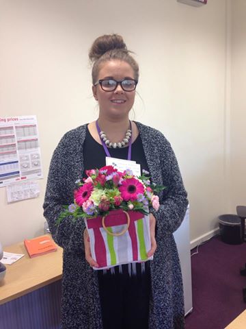 Jigsaw_Finance's tweet photo. Here is Charmaine, our Internal Sales Exec with flowers from a very happy customer! for - #customerservice #hardwork http://t.co/ttBm1uajo1