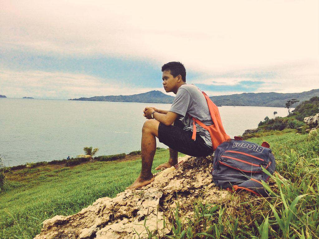 rizal_HC18's tweet photo. Ngetripp..!! @banyumulok #bloods #cassio http://t.co/1nFQ1kX7x0