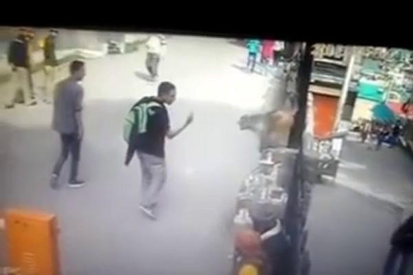 Embedded image permalink