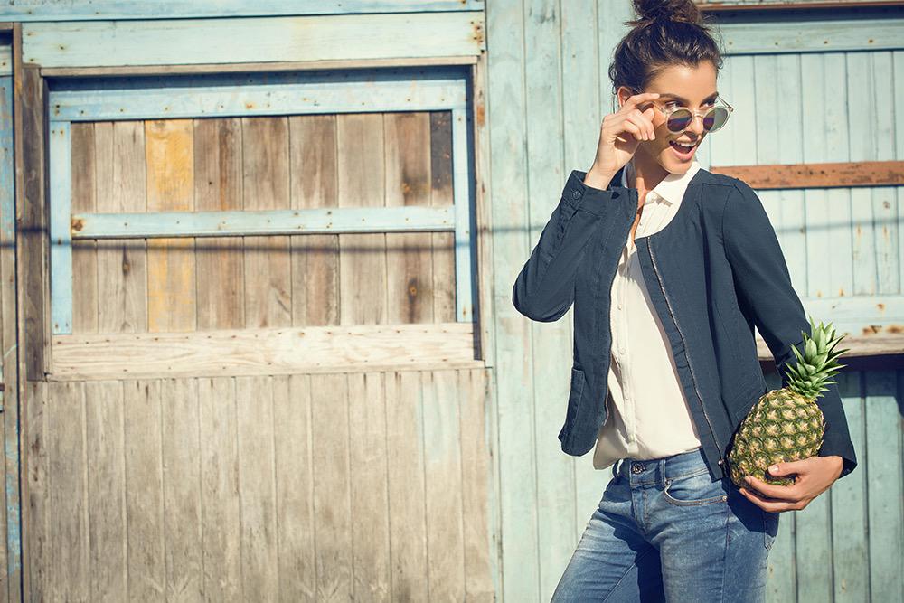 Gef_France's tweet photo. Que tus jeans sean los protagonistas de tu look deportivo. #SomosDenim #Gef #Estilo http://t.co/sAluoIFCy6