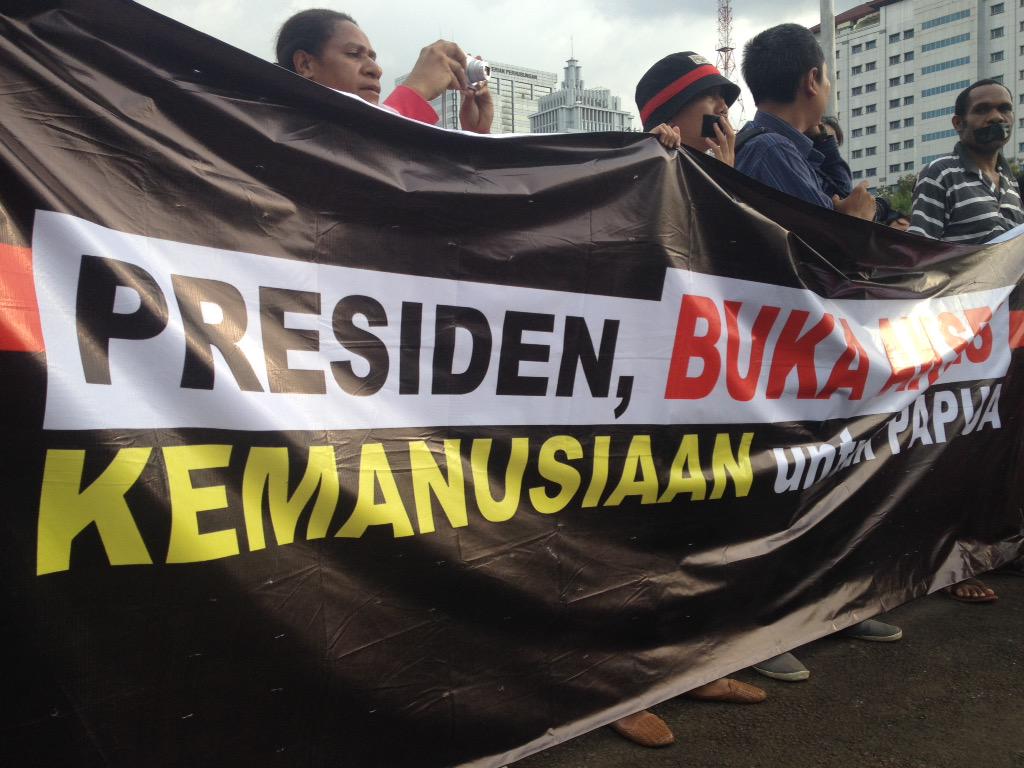 indriafernida's tweet photo. President, remember your promise! Open access information &amp; humanitarian to Papua! #OpenPapua @PapuaItuKita @KontraS http://t.co/QulLtn24UV