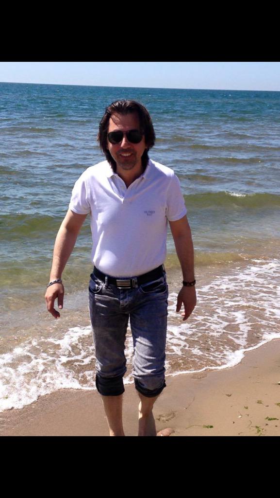 automythos's tweet image. 