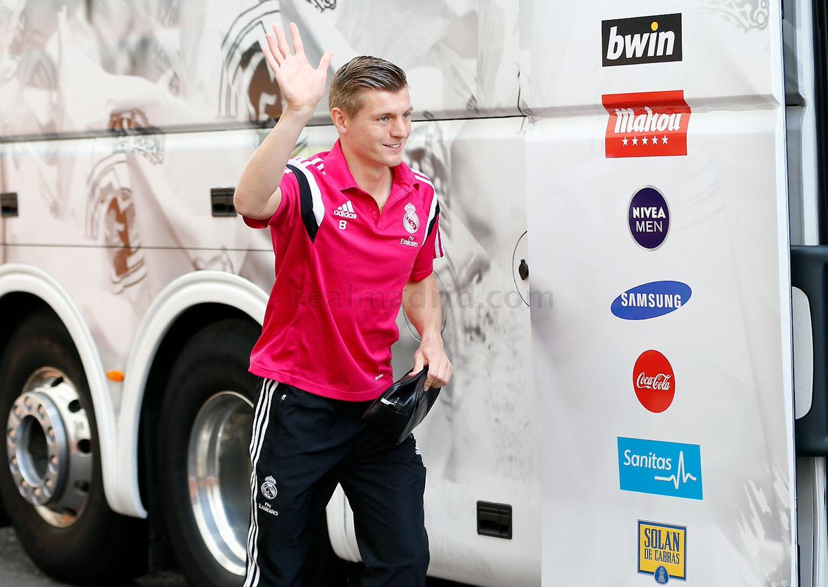 realmadrid's tweet photo. ¡Ya estamos preparados para recibir al Almería! #HalaMadrid #RealMadridvsALM http://t.co/JHyw1EpgYm