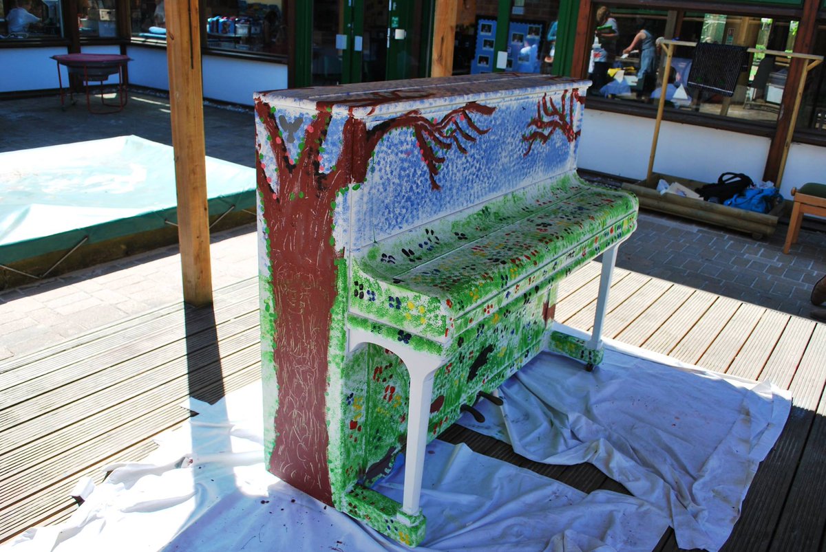 Totton Artsfest (@tandeartsfest) on Twitter photo Have you seen our #AMAZING community piano project led by <a href="/COvenden_Photo/">Catherine Brightwood</a> & <a href="/TheDavidCoram/">David Coram</a>? #totton #community Have you seen our #AMAZING community piano project led by <a href="/COvenden_Photo/">Catherine Brightwood</a> & <a href="/TheDavidCoram/">David Coram</a>? #totton #community