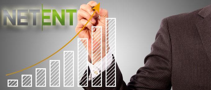 дизайнер интерьера. устройство на работу картинки для презентации. переговоры с дизайнером. люди в офисе. люди сидят в офисе.