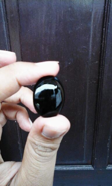 Monterie16's tweet photo. Black oval http://t.co/BKo0JbD4bp