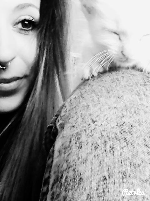 loveandlive022's tweet photo. Mi principito !! Nuestro nuevo miembro en casa !! Mi gordito , las kikis y yo lo vamos a cuidar muchisimoo !! http://t.co/KUEZVEeH85