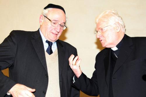 Avvenire_Nei's tweet image. Parla il rabbino Giuseppe Laras: io, primo non cattolico dottore dell'Ambrosiana. buff.ly/1QITRm1