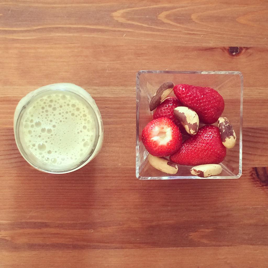 Picorist's tweet photo. Quelques idées de #snacks #healthy testées et approuvées chez @Picorist ces derniers jours ! #yummy #natural #gouter http://t.co/e8Duu3S3im