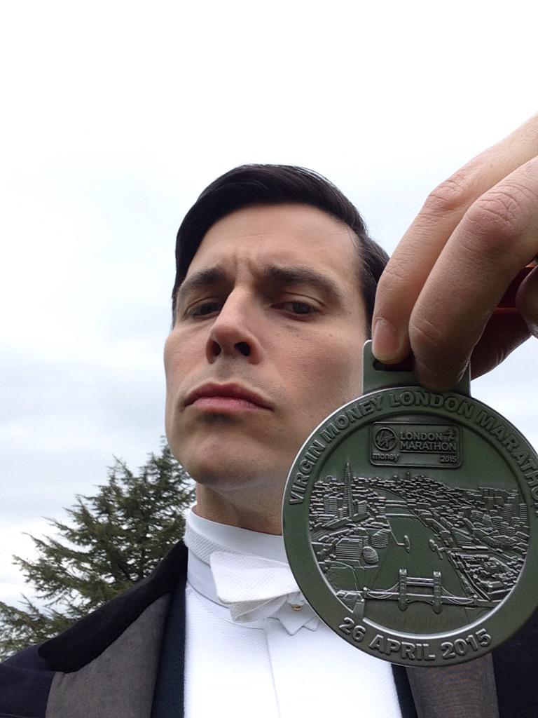 TheEvilButler's tweet image. Still walking a bit stiff on set today! 🏃🏃🏃 #FullBodyCramps Haha!