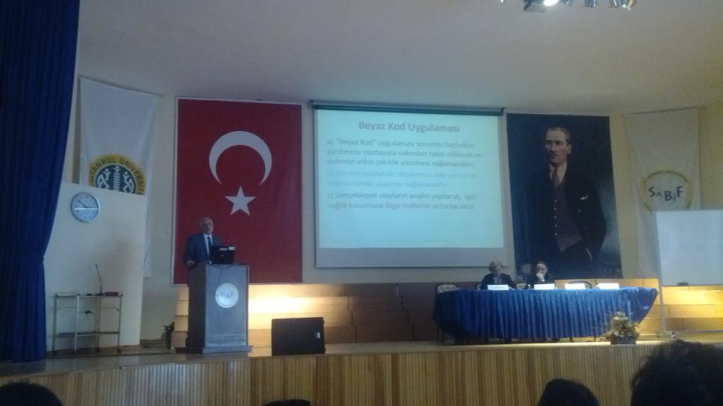 istanbuLSyk's tweet photo. Panelimizin son panelisti Prof. Dr. Abdi ÖZASLAN konuşmasını bitirmek üzere... http://t.co/D5QHC4OubK