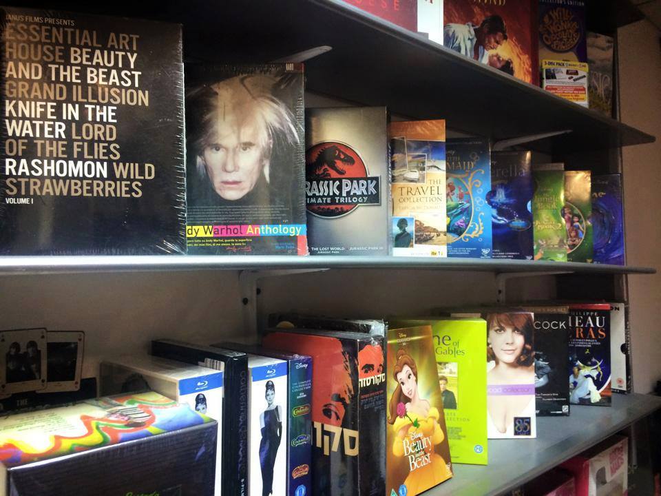 LaserCenterH's tweet photo. 25% off the whole site,to redeem this offer is send an email to contact@lcmdb.com #movies #cinema #dvd #bluray #lcmdb http://t.co/jc85VJC2v3