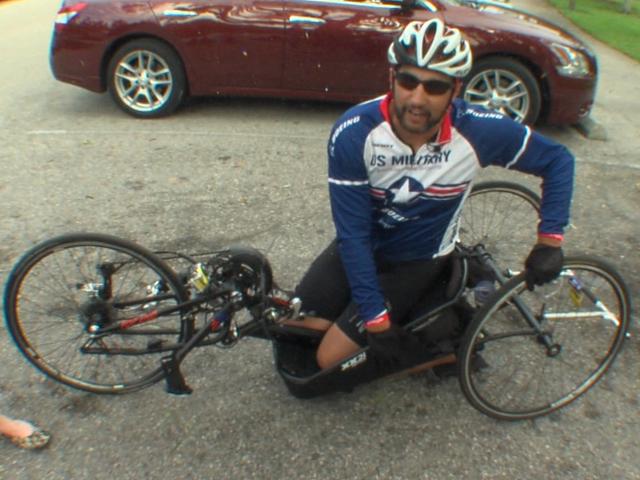 ashleygTV's tweet photo. YOU can help a wounded veteran seize his dream by watching and RTing this: https://t.co/JPNeC0QuLR @CarsonChambers http://t.co/G8MD7Nyyk5