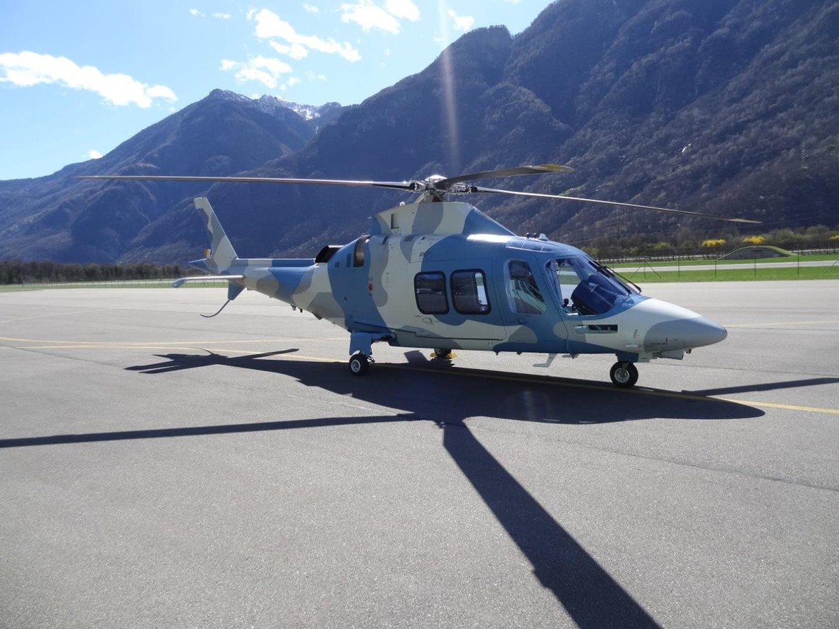GBHelicopters's tweet photo. The latest edition to our fleet, online soon! Dressed for war, equipped for luxury #A109SP #helicopter #camo http://t.co/snlXKOrymi