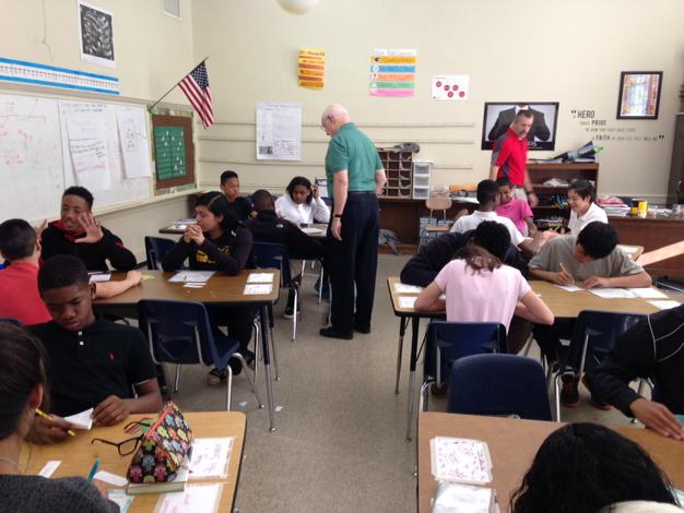 SilmserWsf's tweet photo. @WileyMS @JuniorAchievement @STEAM_Coach @smgaillard 7th Grade JA in a Day in action http://t.co/boqKLPTRdn
