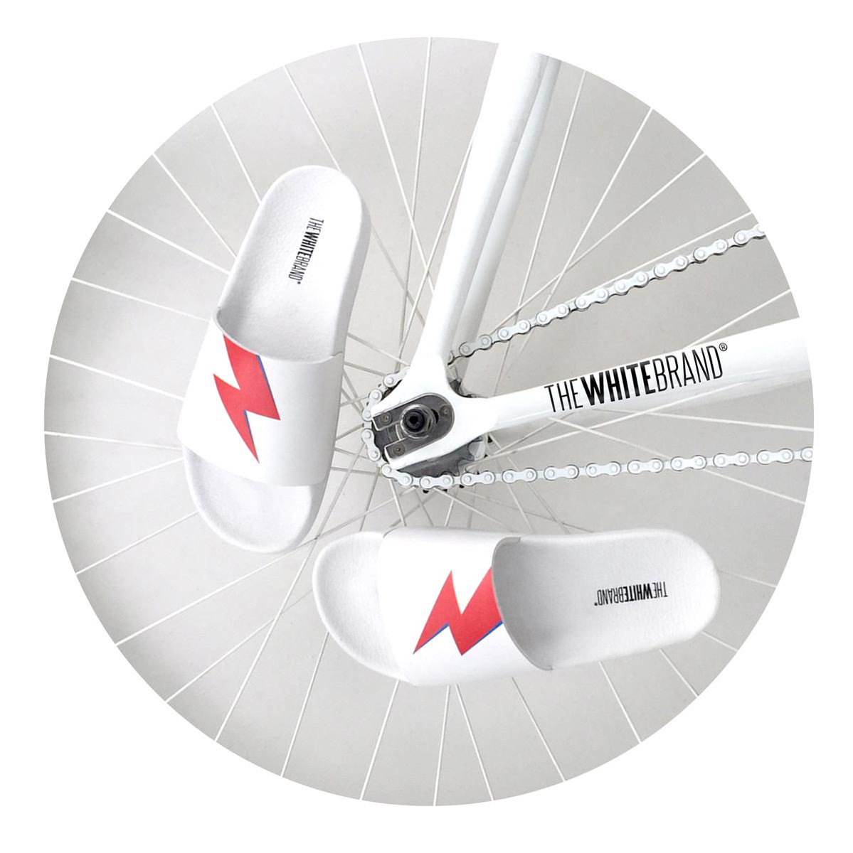 N_THEWHITEBRAND's tweet photo. Energy flows where intention goes.
http://t.co/vtFbp6QvIV
#energy #Thunderbolt #poolsandals #life #spring #summer http://t.co/yvfJCTEerU