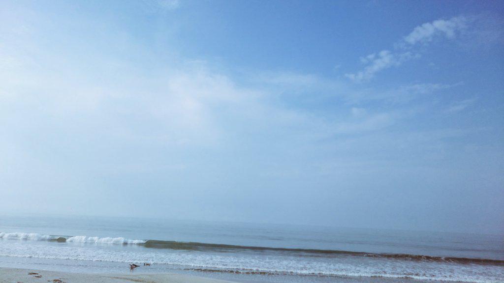 jessmontero21's tweet photo. “El mar es tan profundo en la calma como en la tempestad”  #surfthelife #theforceawaken @LaPapayaMix @mix979 http://t.co/eE65QCetw6