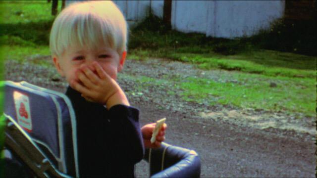 timelessbae's tweet photo. young Kurt Cobain http://t.co/pcQIAbySvU