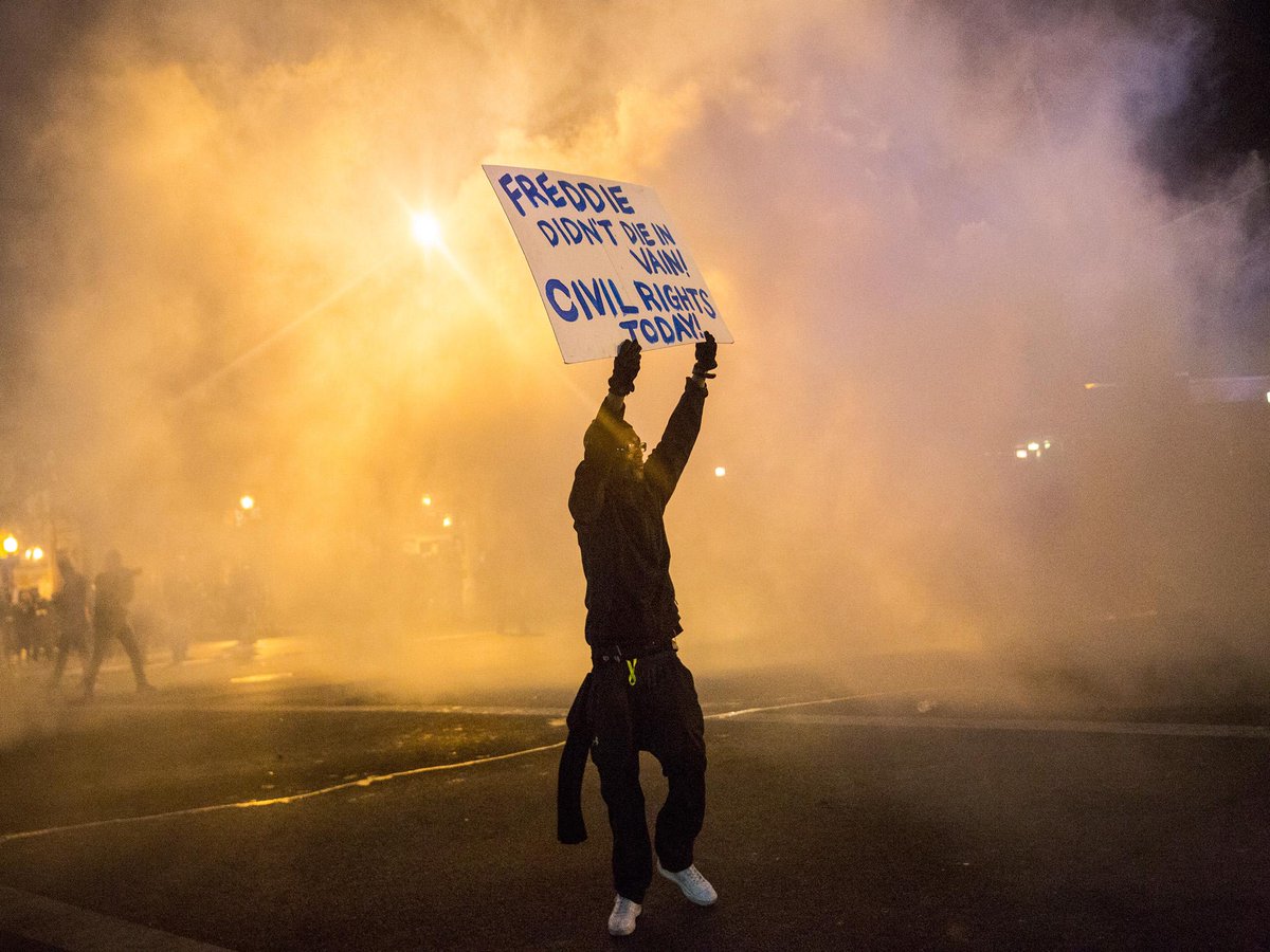 IndyUSA's tweet photo. See what several presidential candidates have to say about the Baltimore riots http://t.co/ejJR4MZ4Ta http://t.co/WpvxmknGrT