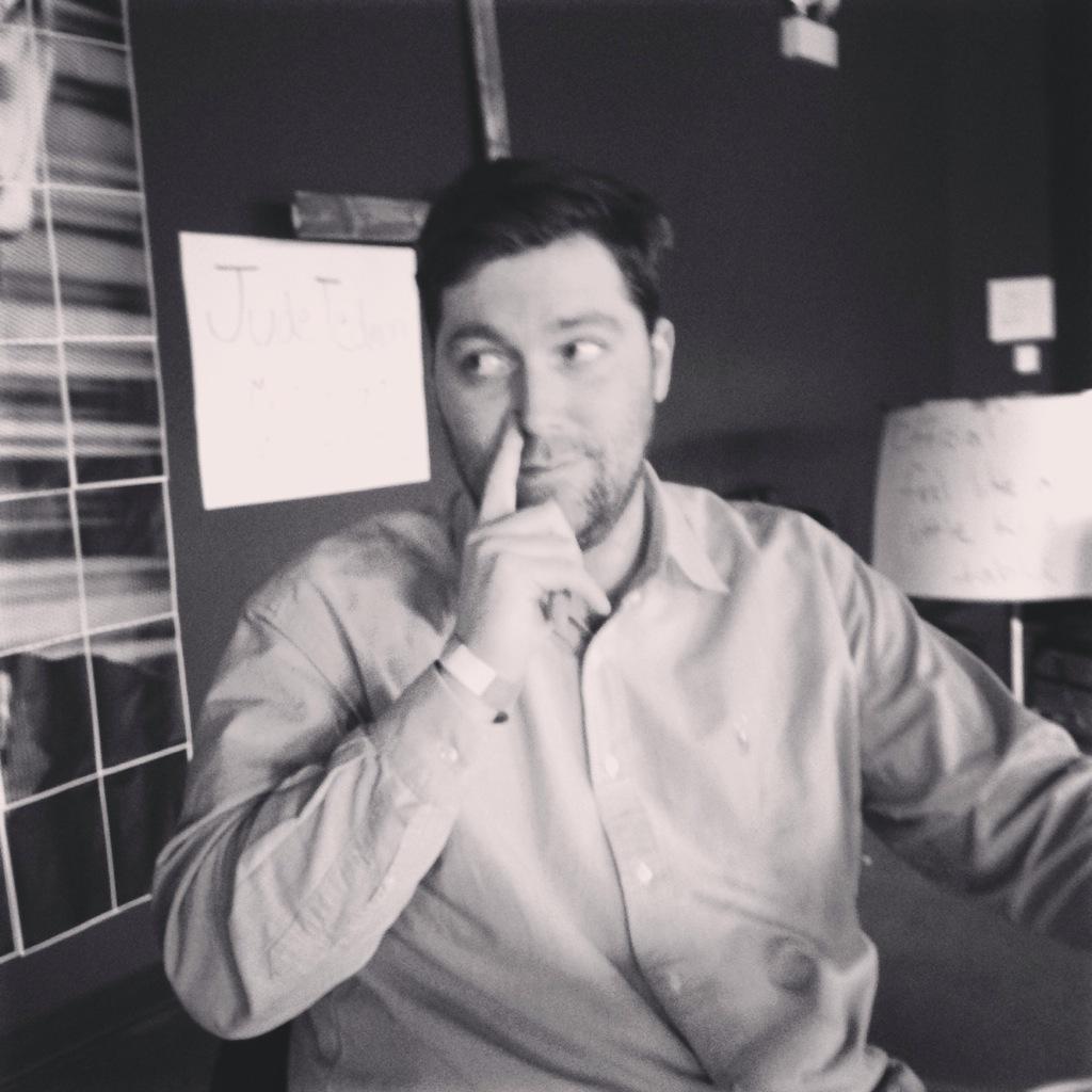 iochicago's tweet photo. iO is for intellectual performers. You know this guy? @greg_worsley http://t.co/ulVFDgH0CM