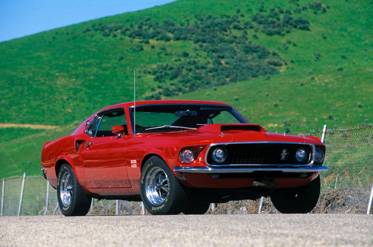 FordRacing's tweet photo. Happy 4/29! http://t.co/QywSIqimJM