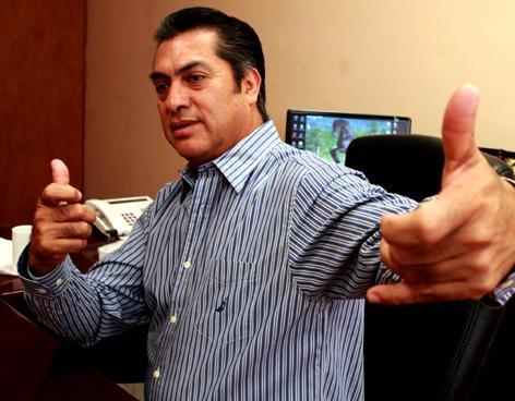 ElInformanteMX's tweet photo. Dan a conocer #propiedades no declaradas de #ElBroncoRodríguez con valor de #20MDP. @mexico @PGR_mx @losmuymexicanos http://t.co/Z2JBDdqxr4