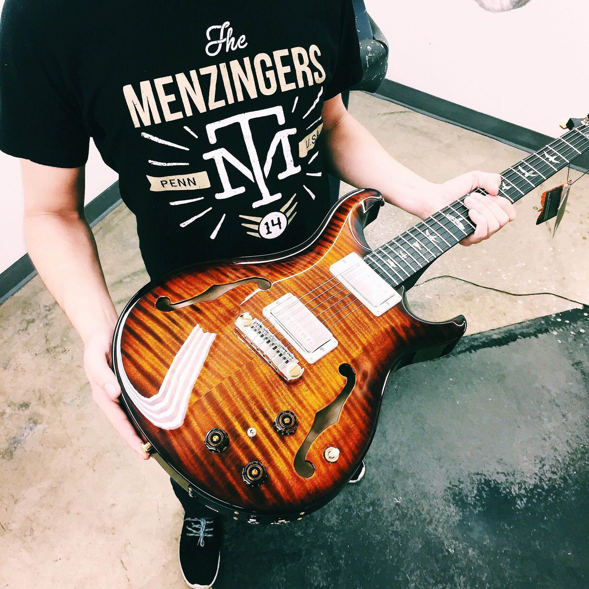 prsguitars tweet picture