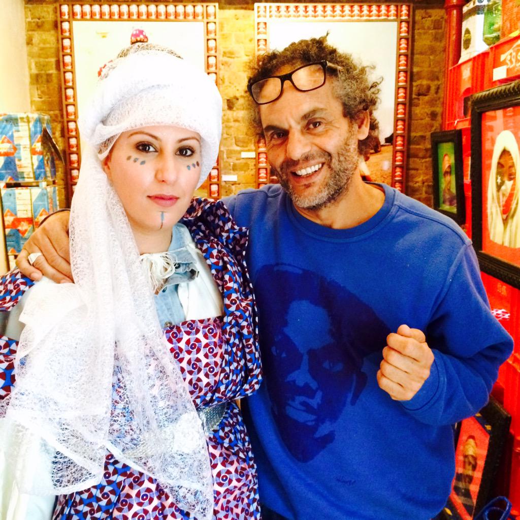 HaRaS_EH's tweet photo. A Great source of inspiration: Moroccan artist Hassan Hajjaj. #arabless http://t.co/0zSUYKi58V