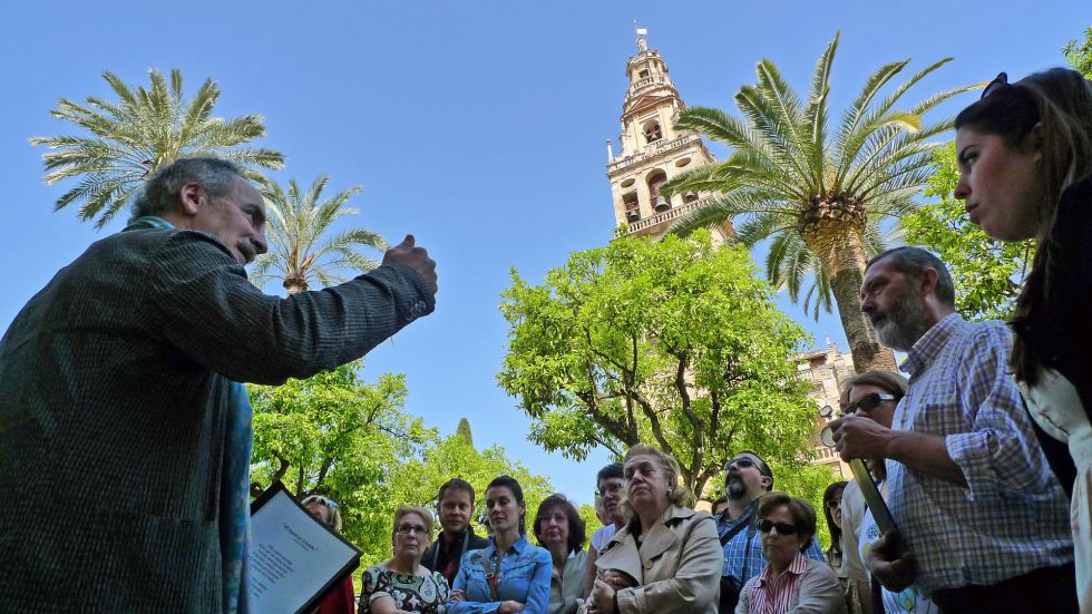 ElViajero_Pais's tweet photo. Si vas a Córdoba este el puente de mayo ¡atento! Puedes hacer estos 10 paseos gratuitos http://t.co/AmP01jASSE http://t.co/MouGoj3aOy