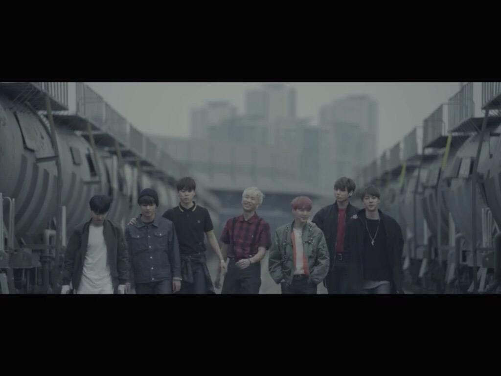 7hyperhouse's tweet photo. เอมวีออกแล้ว อย่าลืมไปช่วยกันปั่นวิวนะคะ /แอดตายอย่างสงบ http://t.co/j5scP3GMCu