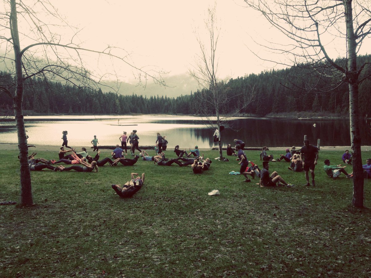 jordanjunck's tweet photo. #novemberproject whistler with @Ferknuckle and @RobbieTubajon http://t.co/hxk5nDcaxF