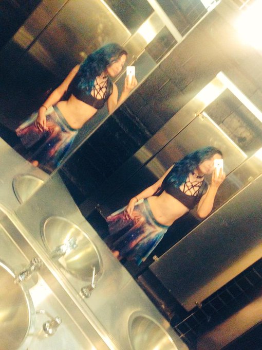 Was hella cute at work last night :3 http://t.co/G9vd9eZlpw<a href="/tag/findom"class="tags"><span>#findom</span></a><a href="/tag/paypig"class="tags"><span>#paypig</span></a>