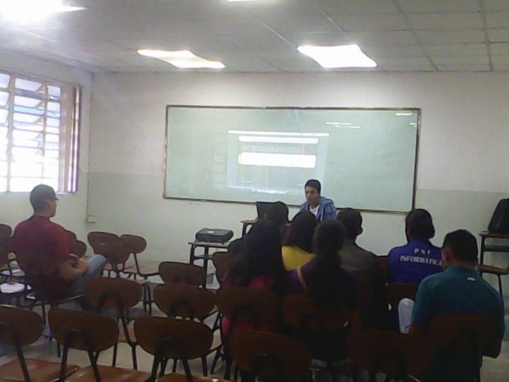 #FLISOL2015 Sistemas Controlador de Versiones Luis Corredor #uptm