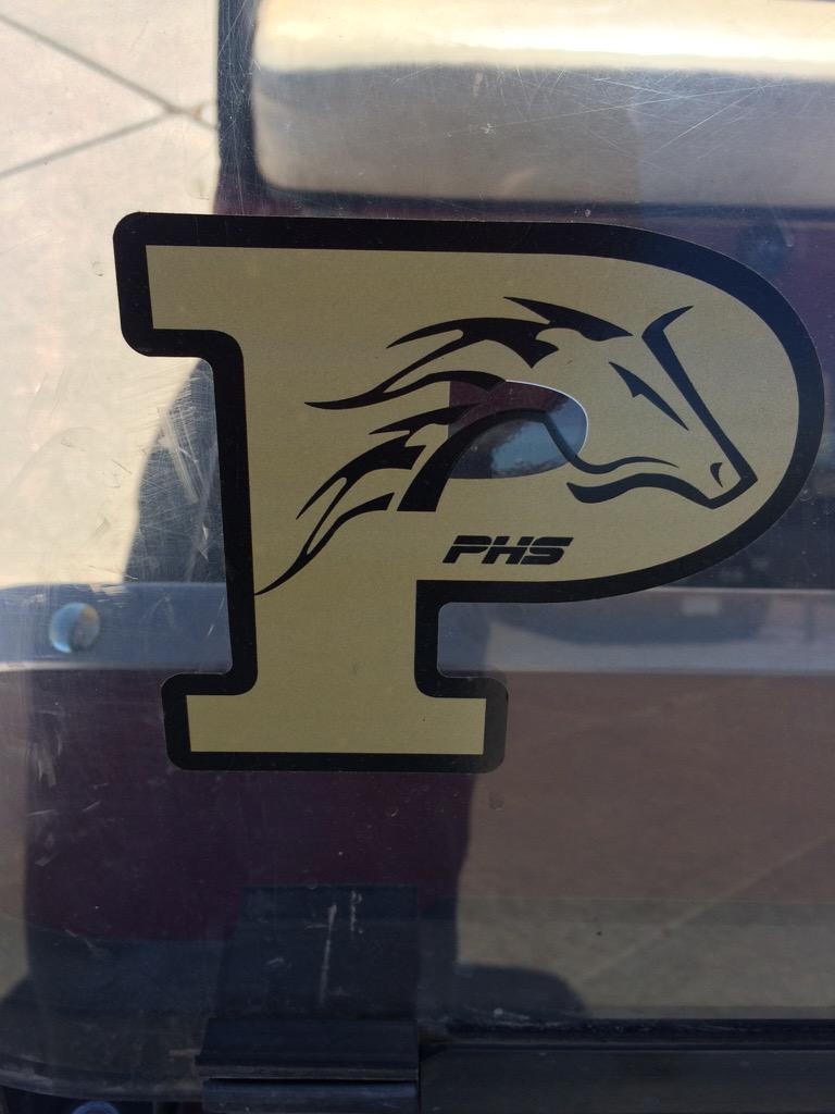 CoachPFieldTurf's tweet photo. Good Visit with a Coach Cohen at PHS. Excited to see you at BC Camp #2016prospects #mustangs @BHSUFootball http://t.co/jOuuXaRsyw