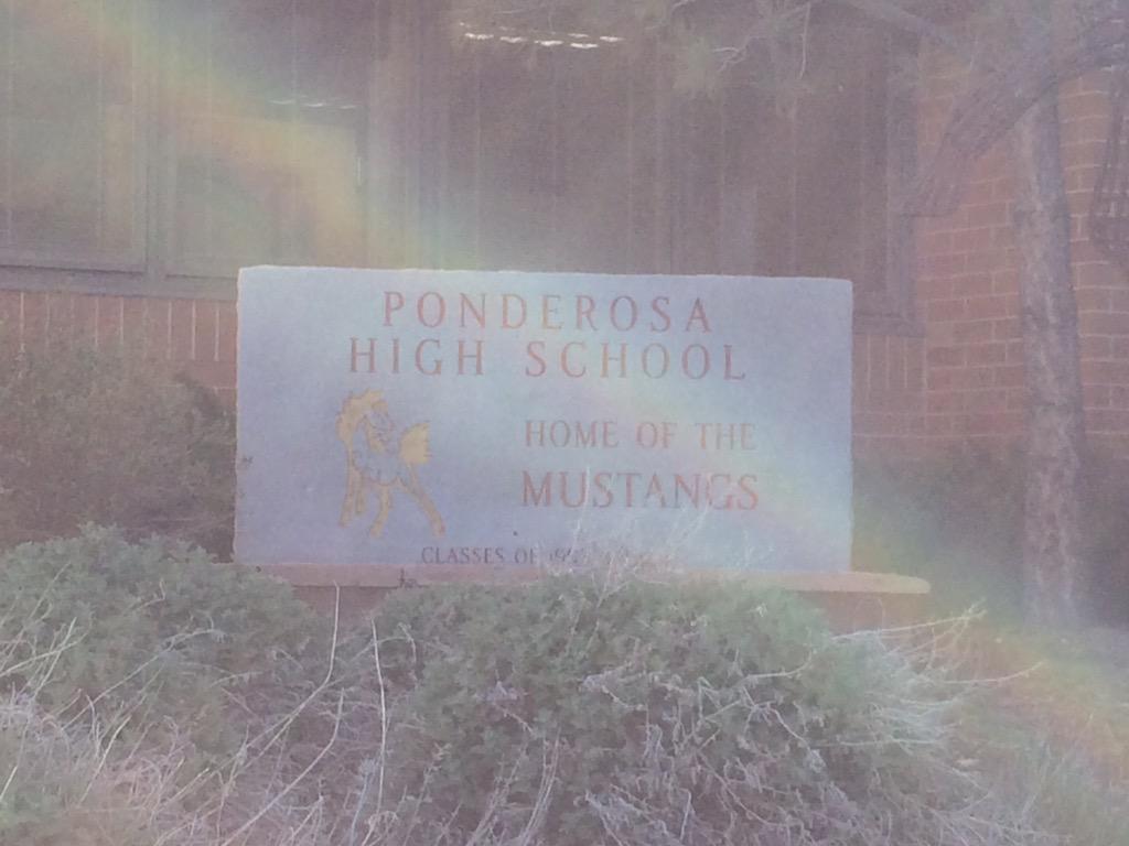 CoachPFieldTurf's tweet photo. Good Visit with a Coach Cohen at PHS. Excited to see you at BC Camp #2016prospects #mustangs @BHSUFootball http://t.co/jOuuXaRsyw